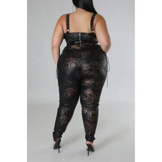 Plus-Size Faux Leather Crop Top Skinny Pant Set image 3