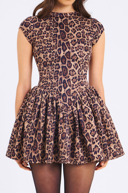 https://img.girlmerry.com/media/catalog/product/cache/38b2ea8cfce873b58003f5f0518e8d98/A/A/AA025210_1734343313094_5.jpg