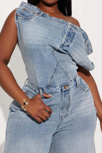 Chic Plus Size Off-Shoulder Denim Playsuit: Effortless Style & Comfort